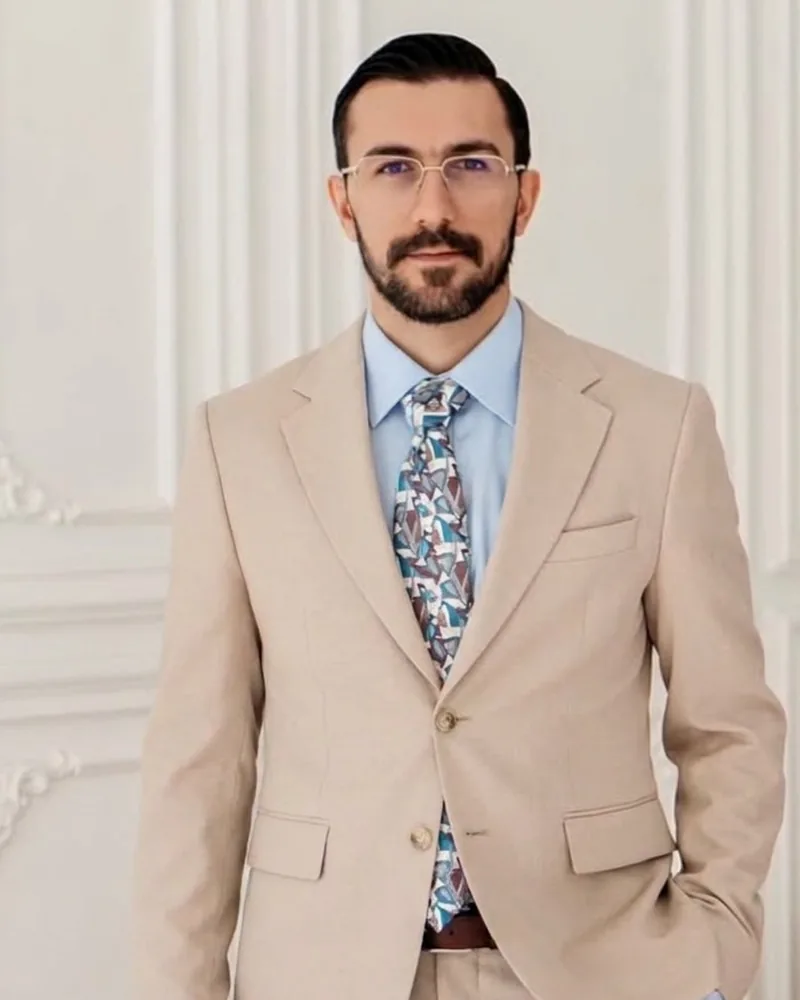 Dr. Rastin Radfar, founder of Qarar Labs